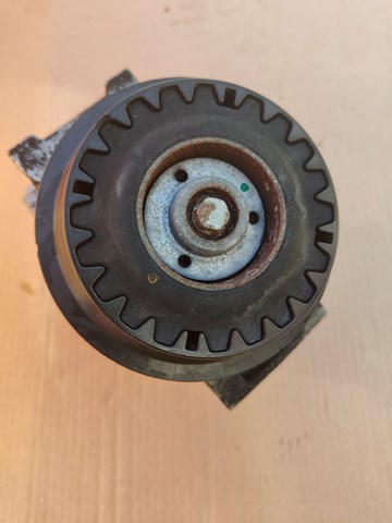 MERCEDES 0022305011 Компрессор кондиционера в наличии Днепр