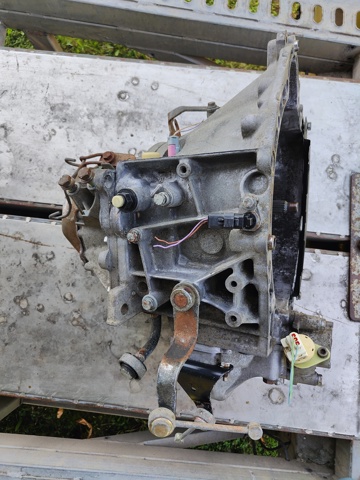 20DM52 PEUGEOT КПП купить в Киев