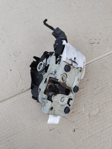 2S4AA26413EB FORD Замок двери задней левой купить в Ирпень