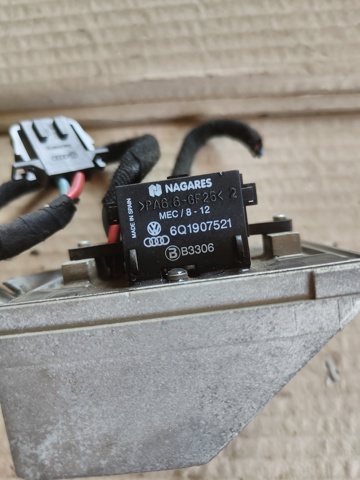 VAG 6Q1907521 Резистор печки в наличии Харьков