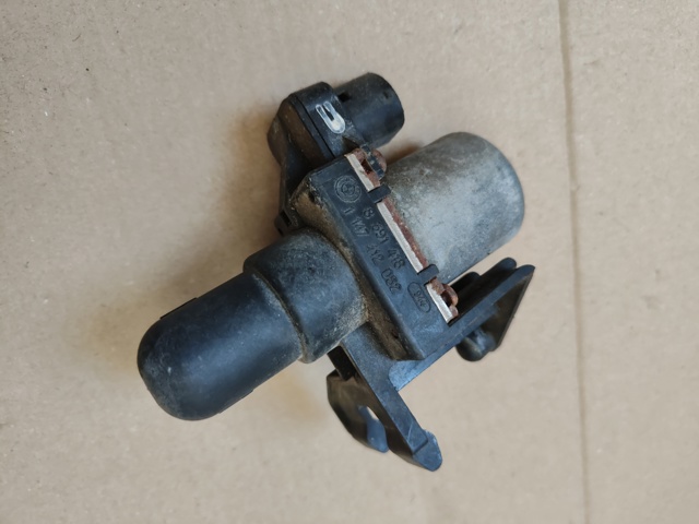 8391418 BMW Кран печки купить в Хмельницкий