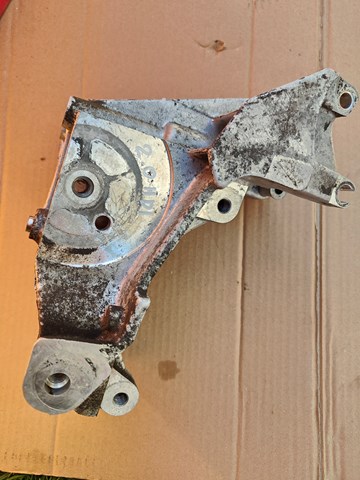 PEUGEOT 9643834880 Кронштейн генератора в наличии Полтава