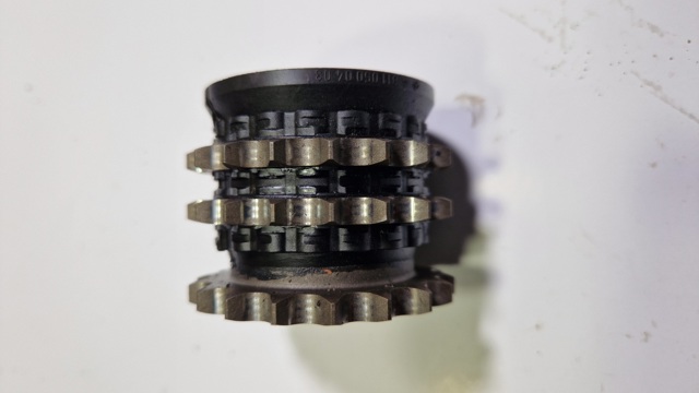 A6110500403 MERCEDES Звездочка привода коленвала купить в Одесса