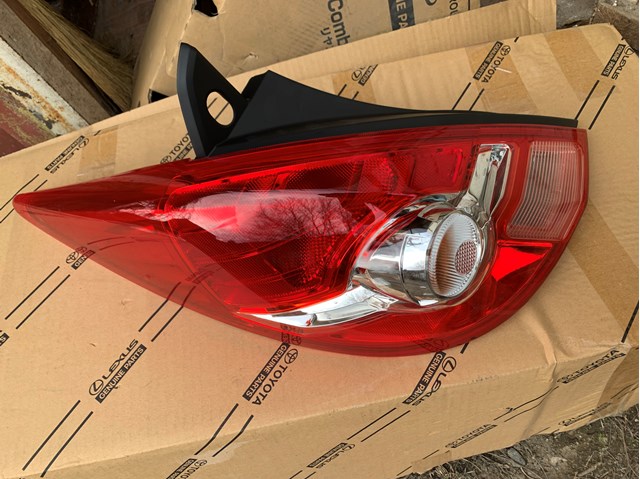 Задняя левая фара 265551JY0A NISSAN
