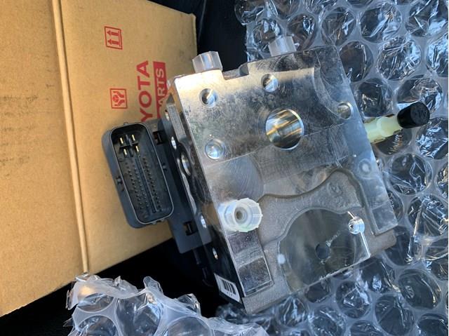 Блок ABS гидравлический 4405050090 TOYOTA