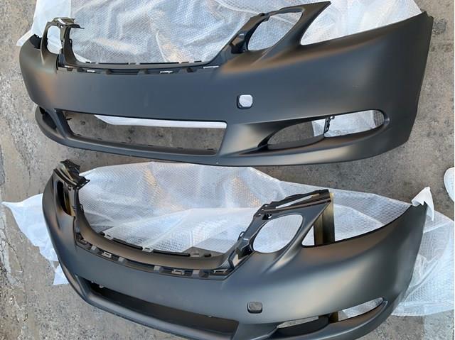 Бампер на авто 5211930980 TOYOTA