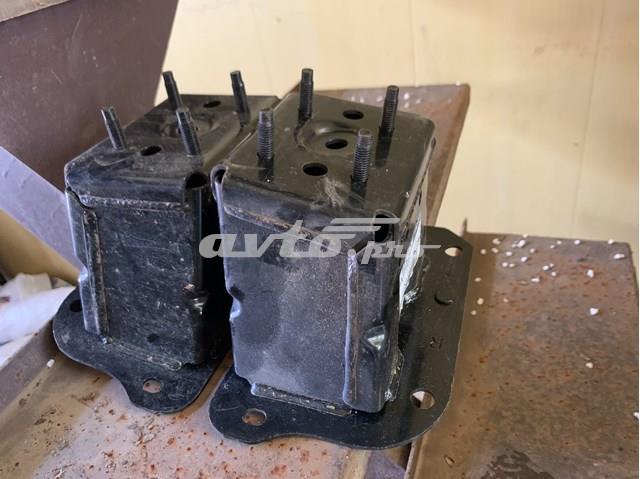 Кронштейн усилителя переднего бампера 62210JN00A NISSAN