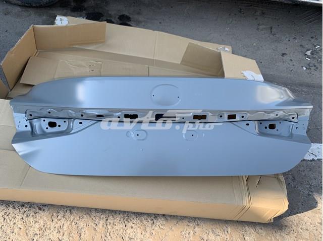 Крышка багажника 6440133860 TOYOTA