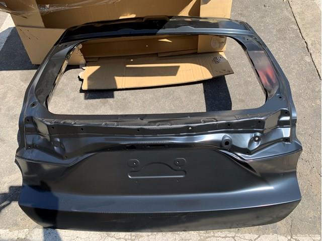 Пятая дверь 6700548A90 TOYOTA