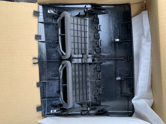 68414EE90C NISSAN купить в Днепр