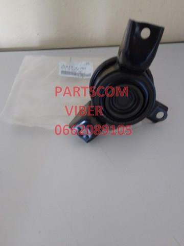 HYUNDAI 218101J000 Подушка (опора) двигателя правая в наличии Ровно