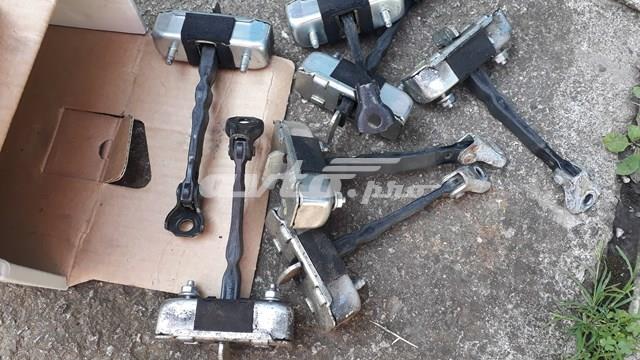 6863012121 Ограничитель задней двери купить Одесса