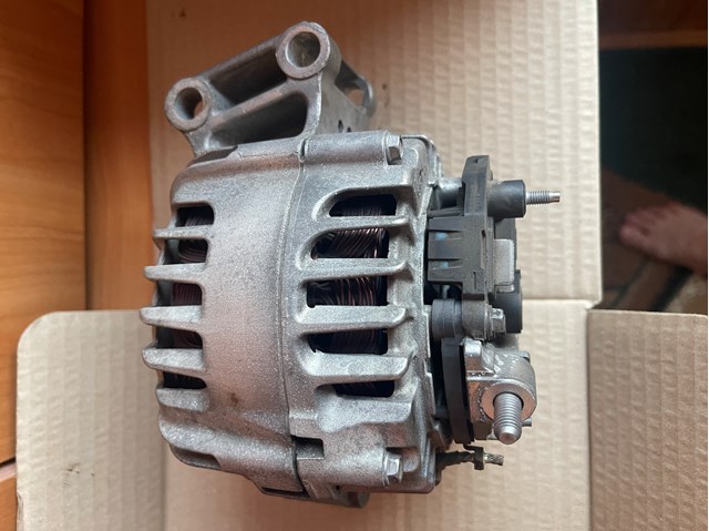 FORD 2265722 Генератор в наличии Киев