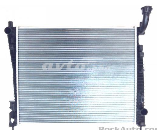 Радиатор водяной 55038001AH CHRYSLER