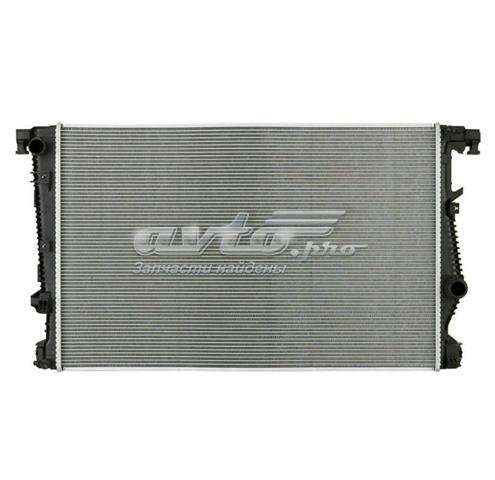 Радиатор системы охлаждения двигателя 68197299AA CHRYSLER
