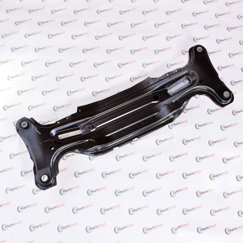 Поперечина задней подвески Toyota Camry 5