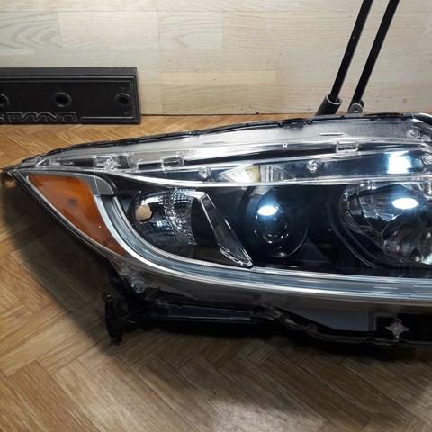 33100T7AA31 HONDA Правая фара купить в Одесса