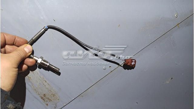 Датчик температуры отработавших газов (ОГ), клапана EGR 05A906088 VAG