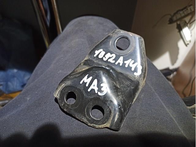 Кронштейн опоры двигателя 1092A143 MITSUBISHI