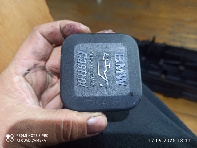 BMW 11127509328 Крышка маслозаливной горловины в наличии Чернигов
