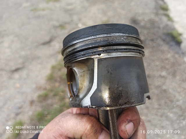 Поршень в сборе 11257788397 BMW