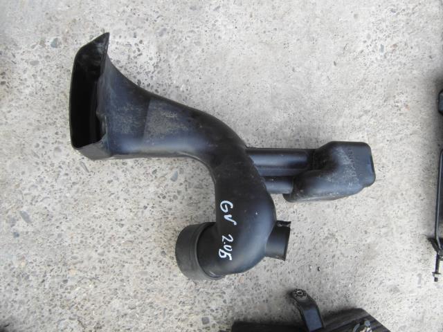 Воздухозаборник 1382065J00 SUZUKI