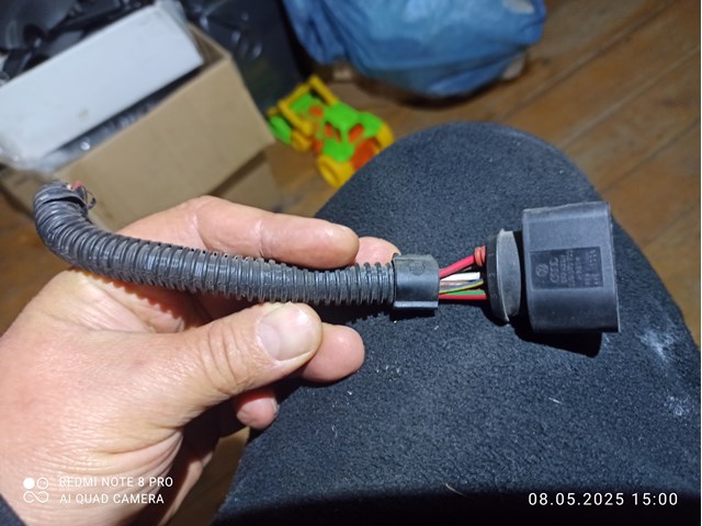 VAG 1J0973733 Разъем (фишка) заднего фонаря в наличии Винница