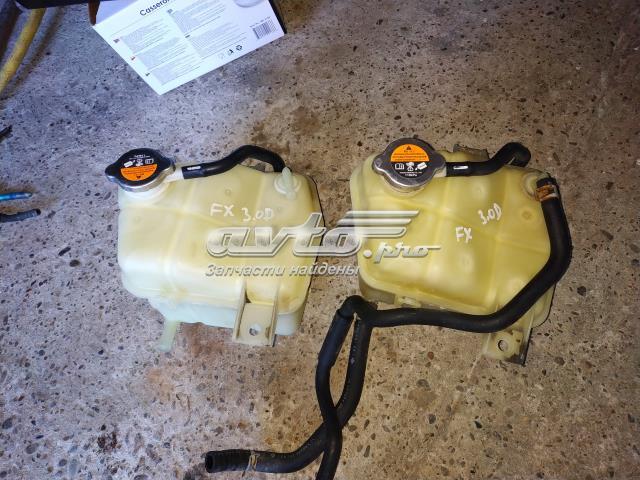  Расширительный бачок 217101DR0A NISSAN