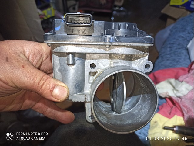Дроссельная заслонка 2268000QAC NISSAN