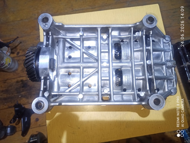 Балансировочный вал 2330027411 HYUNDAI