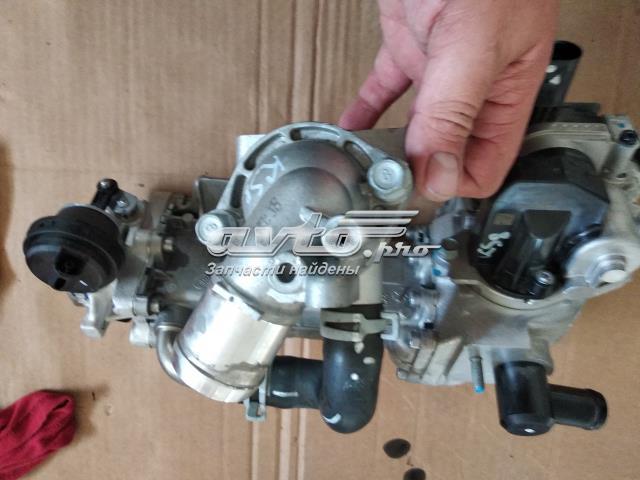 Крышка корпуса термостата 256132A750 HYUNDAI