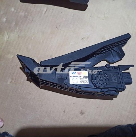 32700C1200 HYUNDAI Педаль газа (акселератора) купить в Каменское