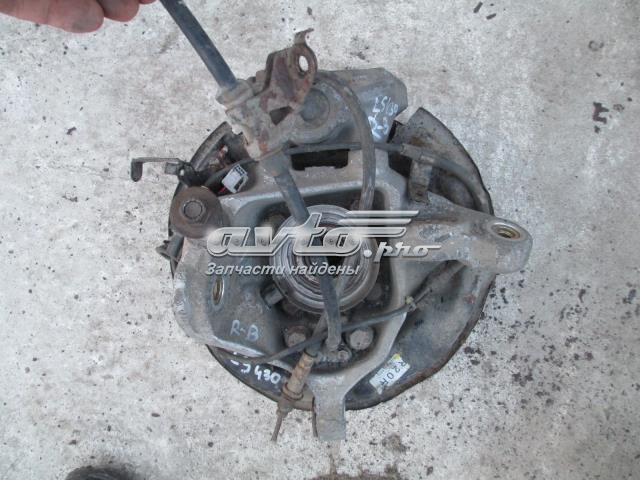 Цапфа - поворотный кулак задний, правый 4230450090 TOYOTA
