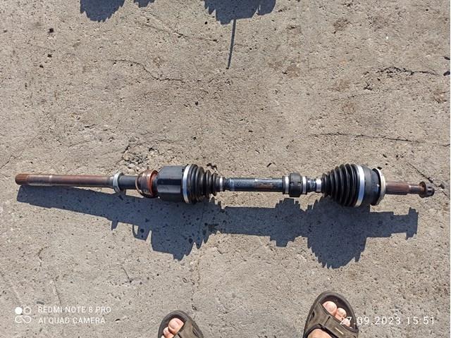 Полуось передняя, правая 4341078020 TOYOTA