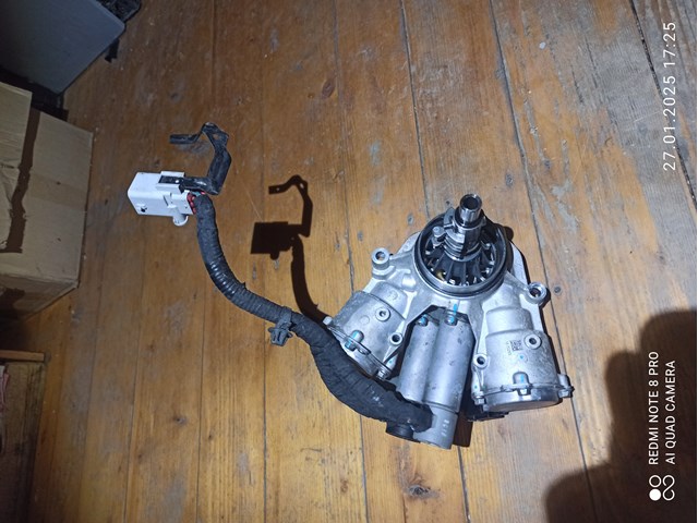 438102D005 HYUNDAI купить в Львов