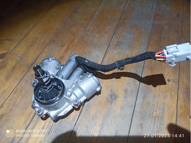 438102D205 HYUNDAI купить в Украина