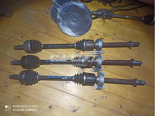 Полуось передняя, правая 44305SWW900 HONDA