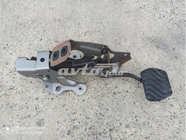Ппривод тормозного крана 465014BA0B NISSAN