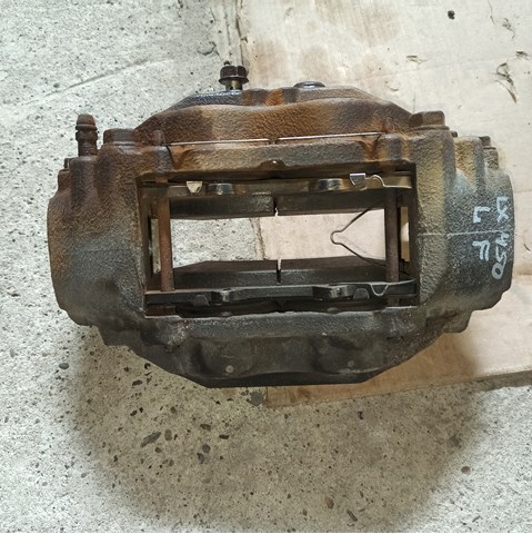 Суппорт тормозной, передний, левый 4775060320 TOYOTA