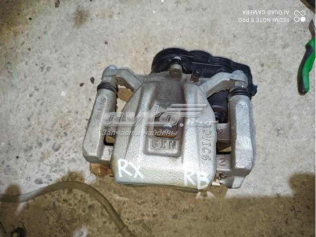 Задний правый суппорт 4783048130 TOYOTA
