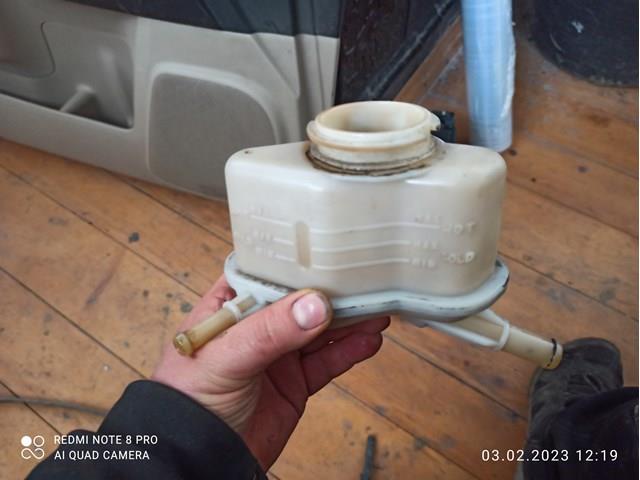 Бачок гидроусилителя 49180JN00A NISSAN