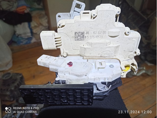 Замок двери водителя 4G1837015A PORSCHE