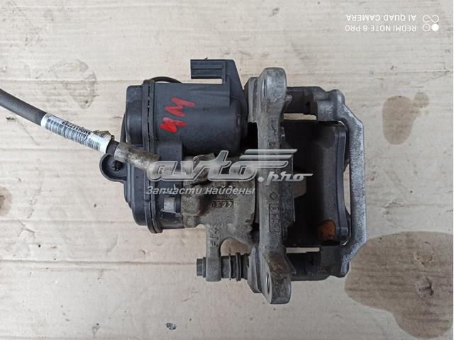 4M0615404 VAG Суппорт задний правый купить в Ирпень