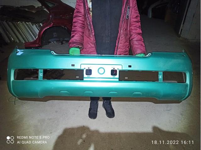 Передний бампер 5211960A80 TOYOTA