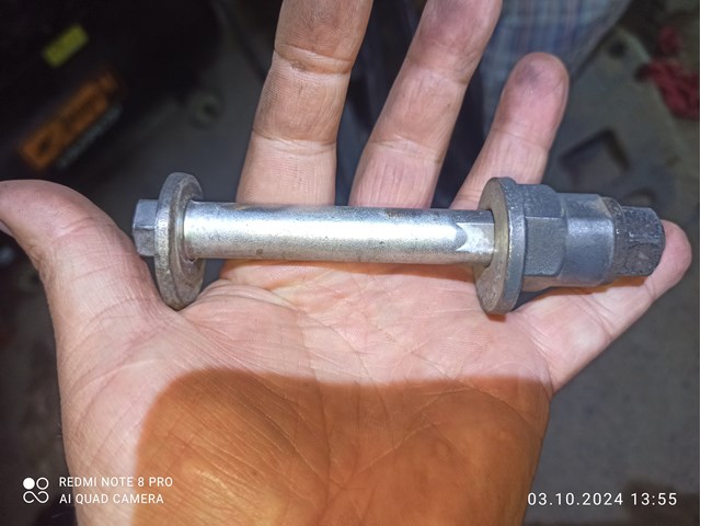 52387SXSA00 Болт заднего продольного рычага (развальный) купить Полтава
