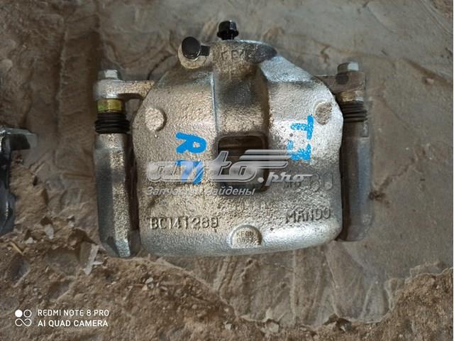 Суппорт тормозной передний правый 58130D7100 HYUNDAI