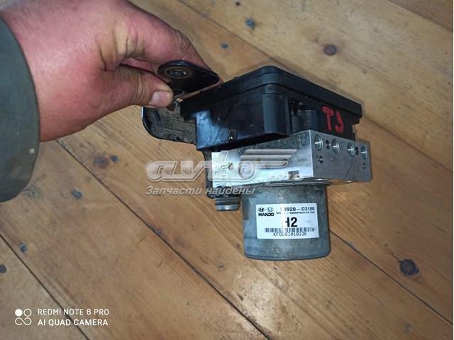 Блок управления ABS 58920D3100 HYUNDAI