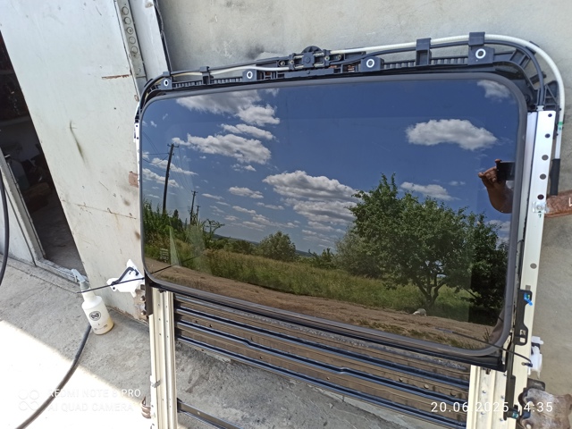 Крышка люка крыши 6320160140 TOYOTA