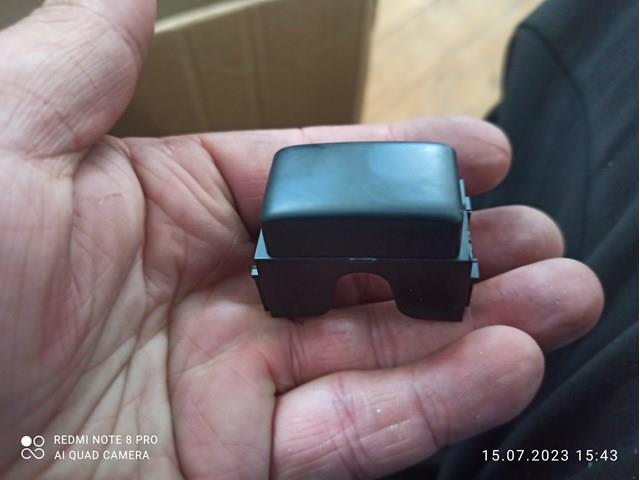 Заглушка днища кузова 68492AX000 NISSAN