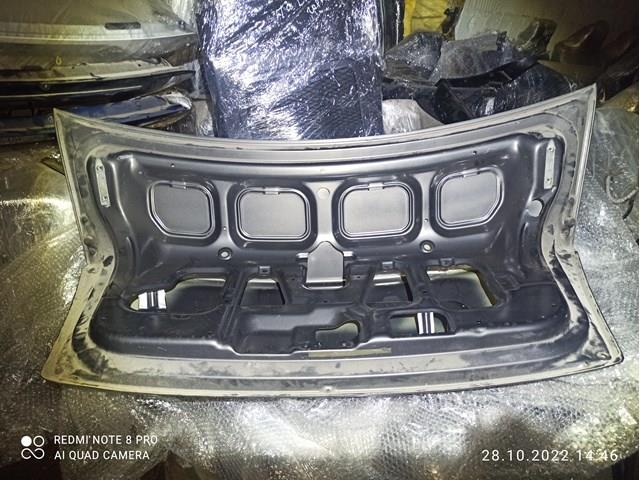 692002F080 HYUNDAI Крышка багажника купить в Ирпень